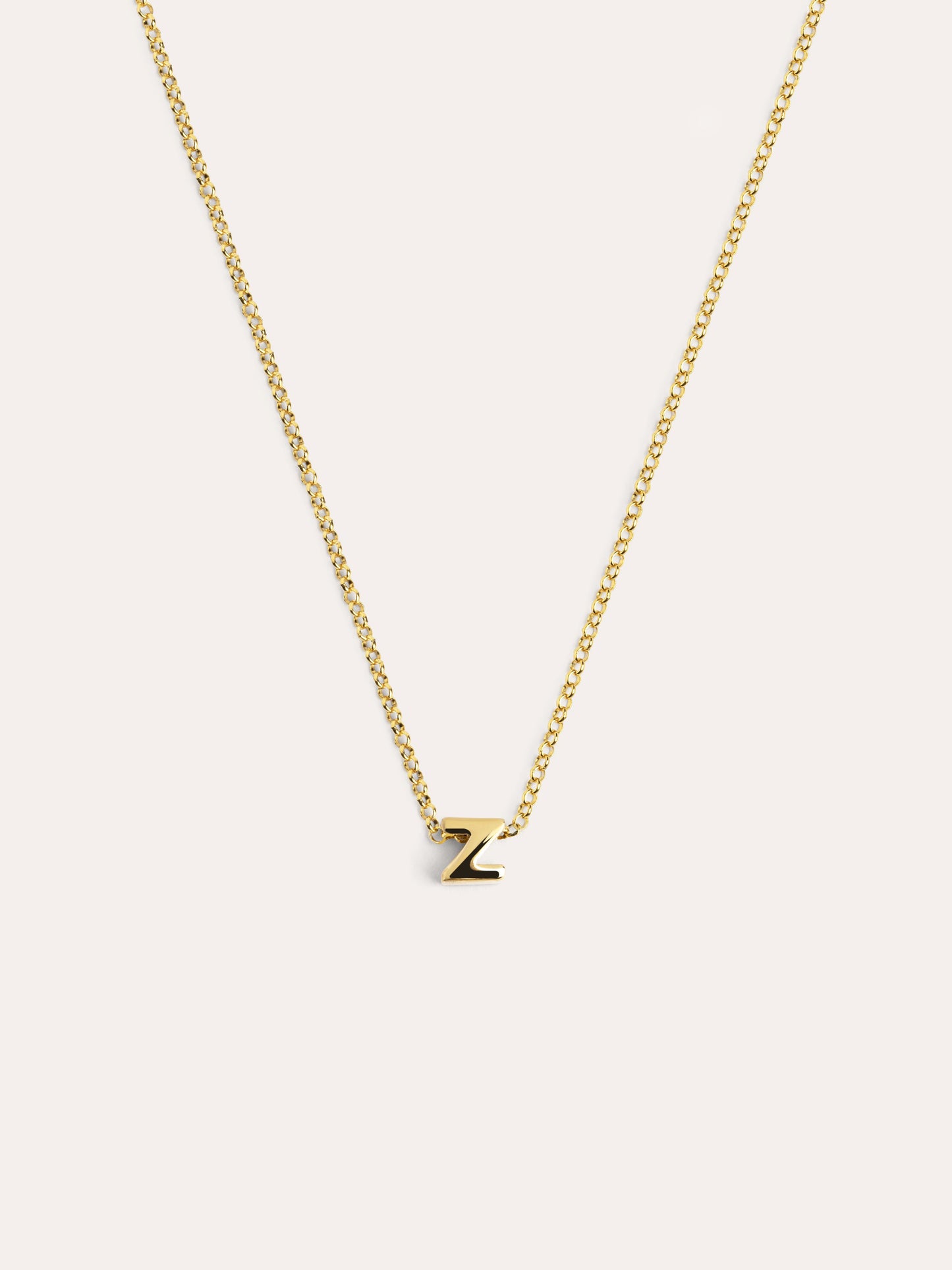 Goldkette mit personalisiertem Initial