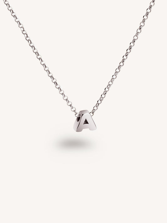 Silberkette mit personalisiertem Initial